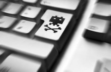 Kas ir XSS uzbrukumi? Iepriekšējā rakstā mēs aizsākām runāt par biežāk izplatītajiem uzbrukumiem interneta vietnēm. Šajā rakstā sīkāk aplūkoti tā sauktie XSS uzbrukumi. Ja...